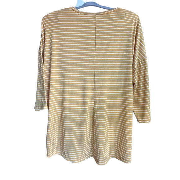 Perceptions Yellow and White Striped Front Side Knot 3/4 length T-Shirt Size L - Picture 3 of 7
